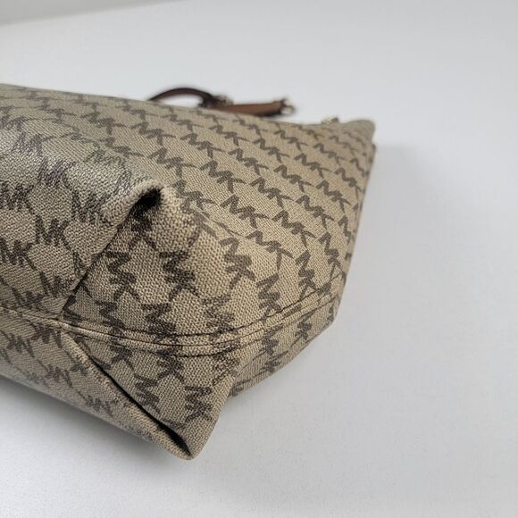 Michael Kors Jet Set Chain Large Signature Tote Khaki/Brown Coated Canvas Bag - Picture 6 of 15